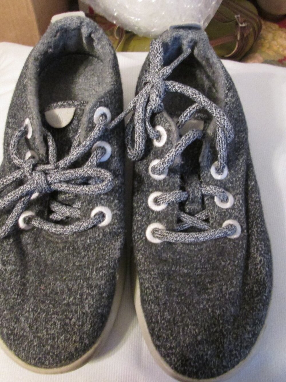 Allbirds Women's Gray Wool runner Size 6